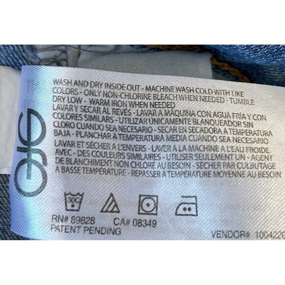 Nine West Chryste Capri Jeans Women's Mid Rise Blue Denim Stretch Size 14 - Picture 8 of 8